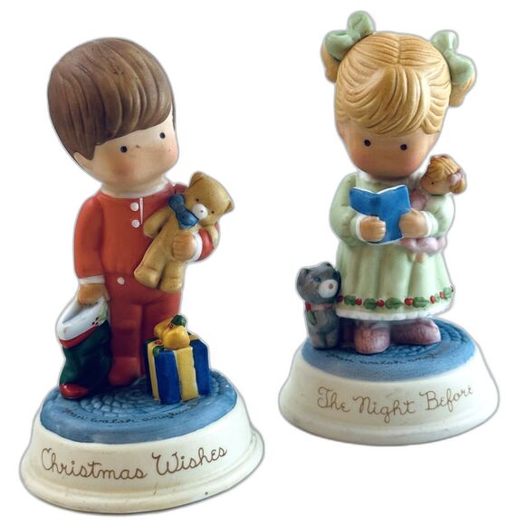 Set of 2 Vintage Avon J Anglund "Christmas Wishes & The Night Before" Figurines - Picture 1 of 3